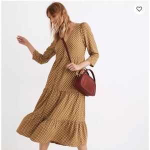 Madewell Women's Daisies Forever Dress 00 V-Neck Tiered Button-Front Midi EUC